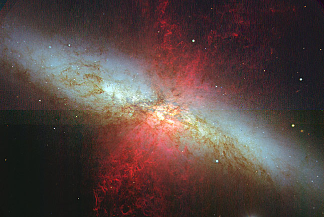 A Superwind from the Cigar Galaxy.jpg