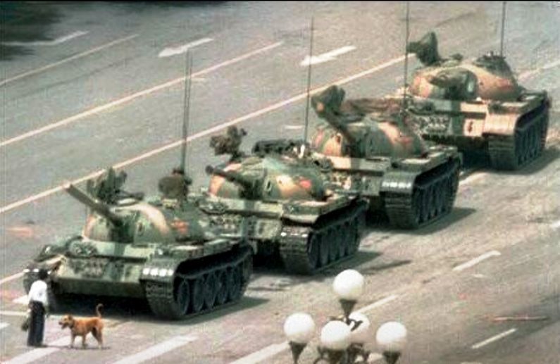 Looykanikos tanks.jpg