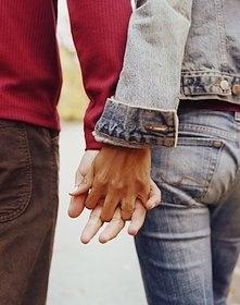 holding_hands.jpg
