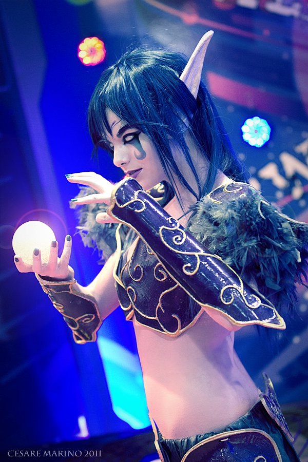 night_elf_warcraft_cosplay.jpg